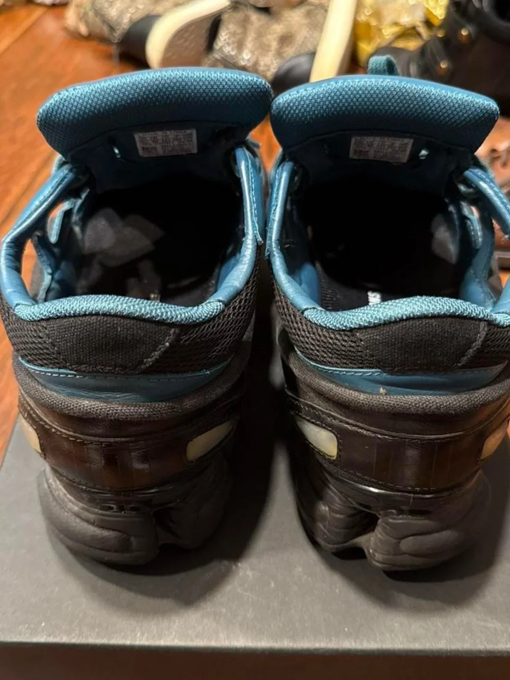 Raf Simons x Adidas FW18 Ozweego Replicant Sneakers - Picture 3 of 8